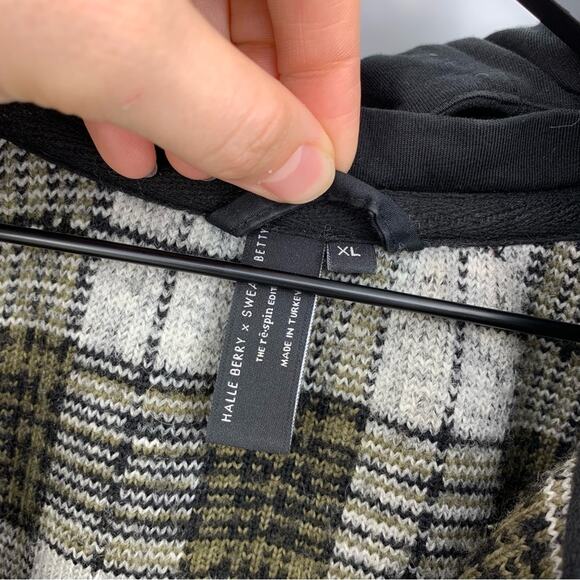 HALLE BERRY x Sweaty Betty Rhea Overshirt Plaid Jacket Green Black Cream 14 (XL) - Picture 9 of 13